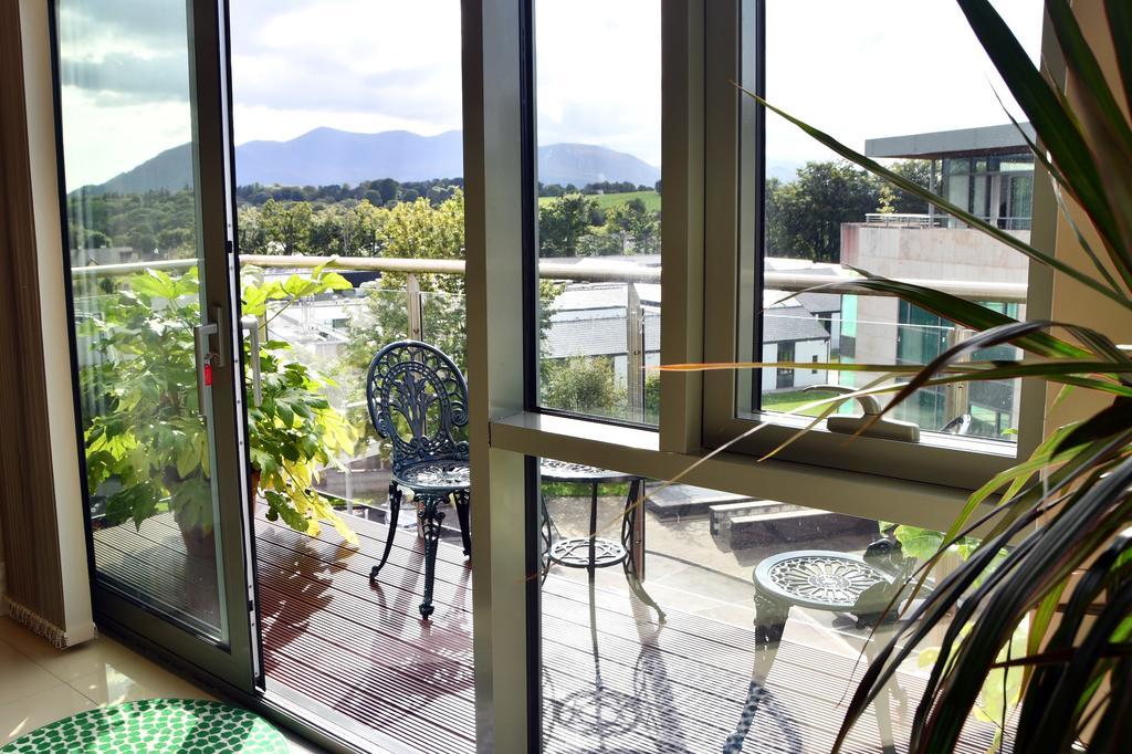 Reeks View Apartments Киларни Екстериор снимка